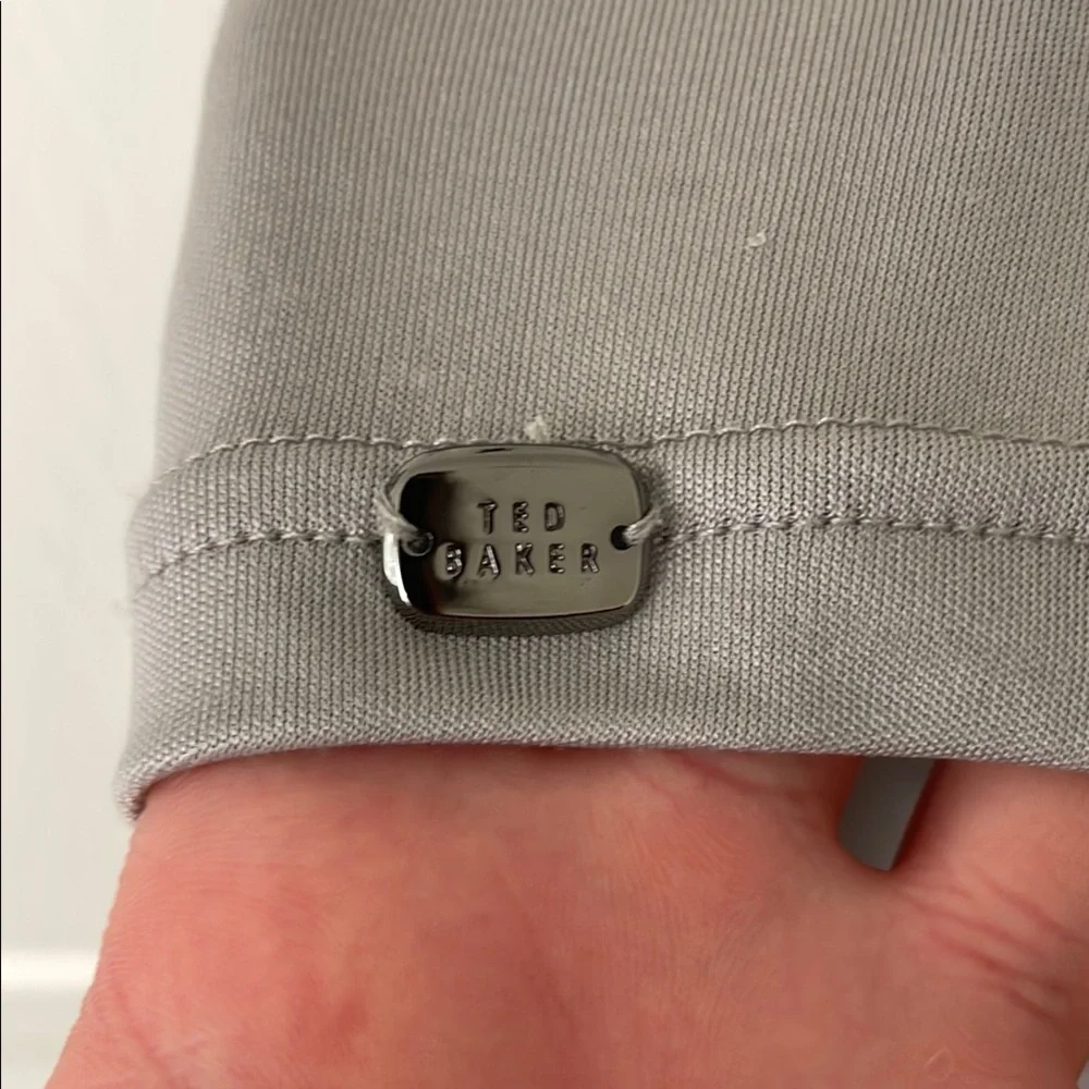 $2! 5 for $10 🔥Ted Baker Gray Tank Top with Silver Accents - Picture 8 of 13